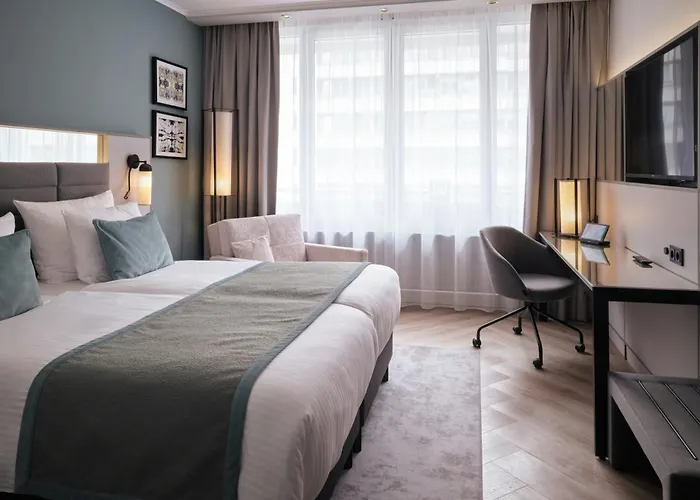 Leonardo Royal Koenigsallee 4*