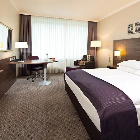 Leonardo Royal Koenigsallee Hotel 4*