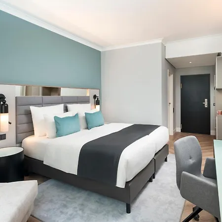 Leonardo Royal Koenigsallee Hotel 4*