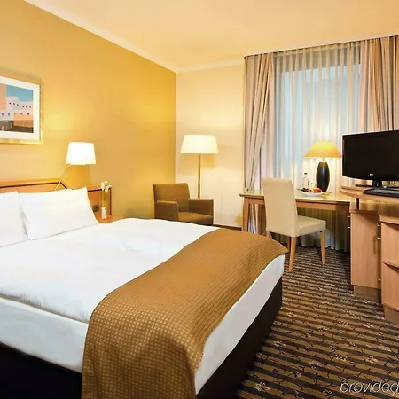 Hotel Leonardo Royal Koenigsallee 4*