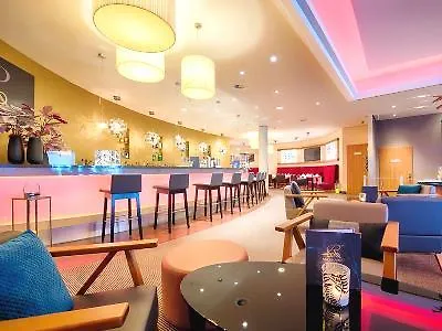Szálloda Leonardo Royal Koenigsallee 4*