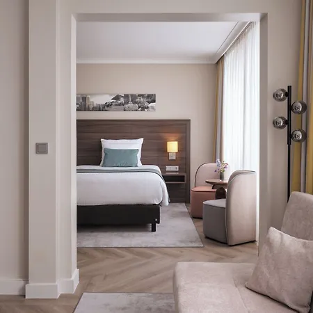 Leonardo Royal Koenigsallee 4*