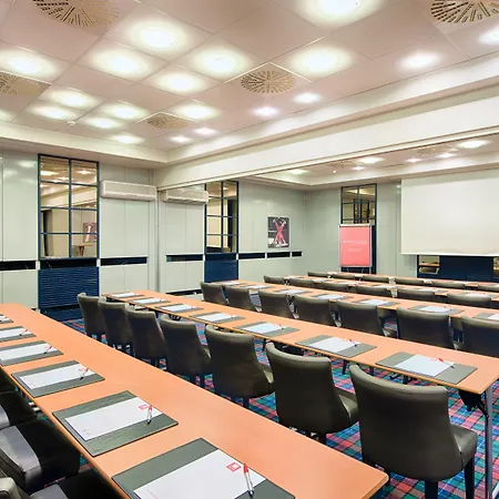 Hotel Leonardo Royal Koenigsallee 4*
